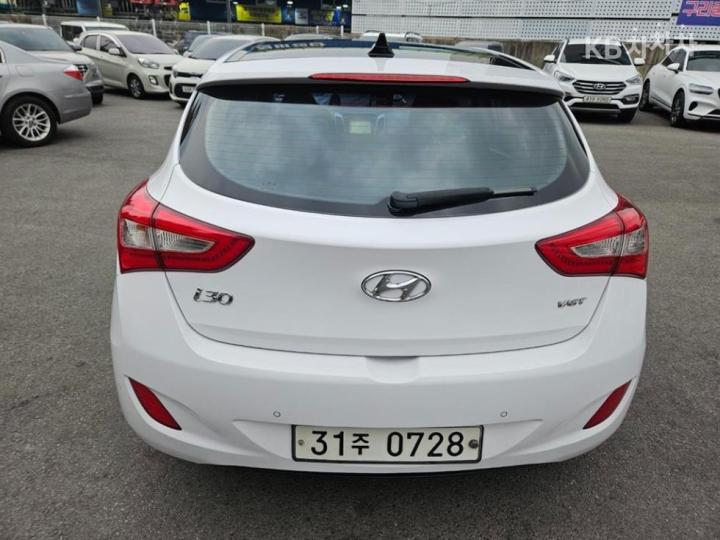Hyundai i30 1.6 VGT PYL 5
