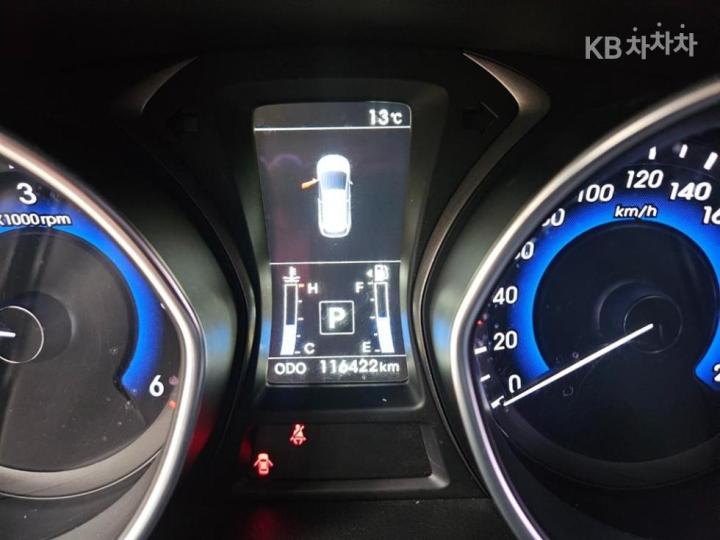 Hyundai i30 1.6 VGT PYL 9