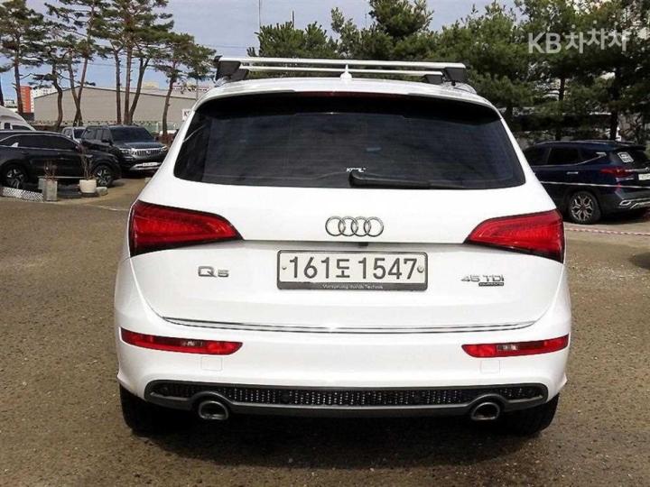 Audi Q5 45 TDI Quattro Dynamic 8R 5