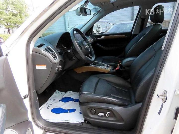 Audi Q5 45 TDI Quattro Dynamic 8R 6