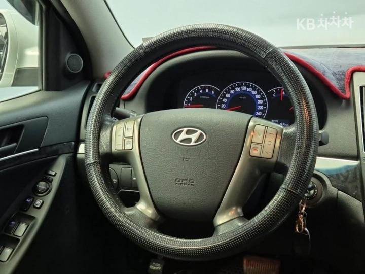 Hyundai Veracruz 2WD 300VX Smart Pack 10