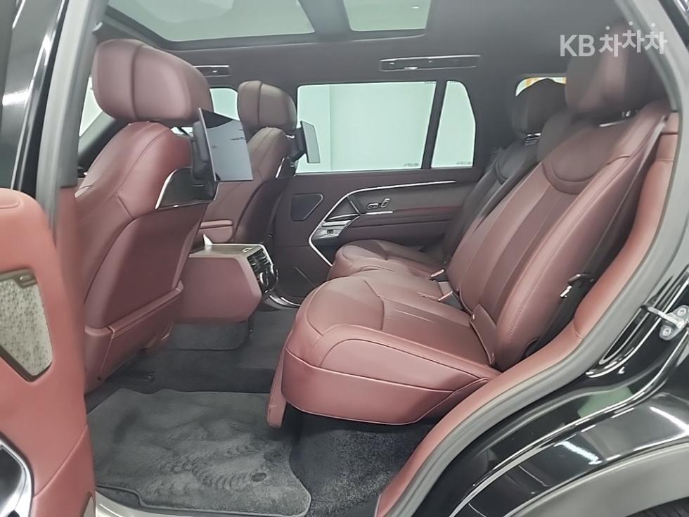 Land Rover Range Rover — miniaturë 12