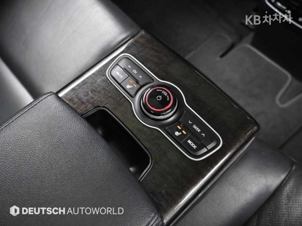 2013 - kia k7
