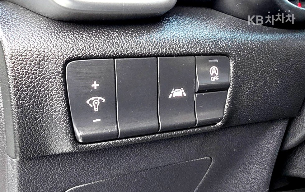 2020 - kia sportage