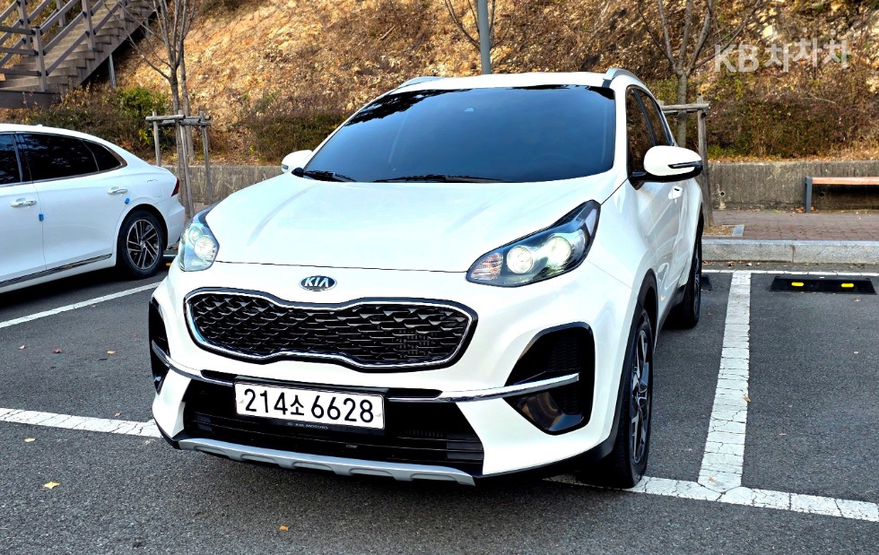 2020 - kia sportage