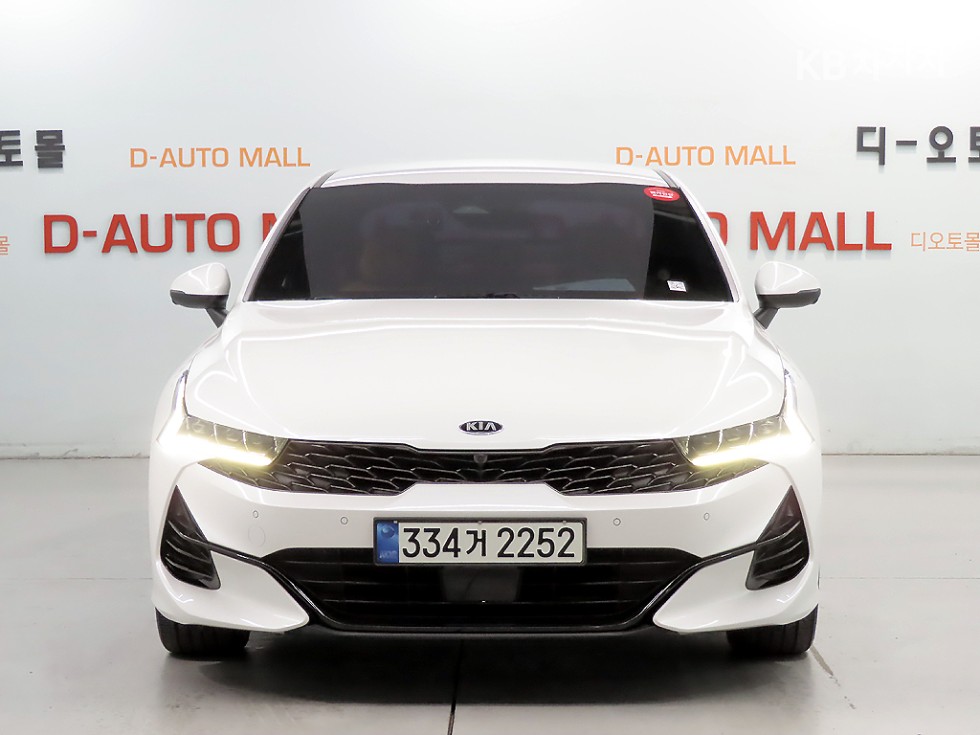 2021 - kia k5