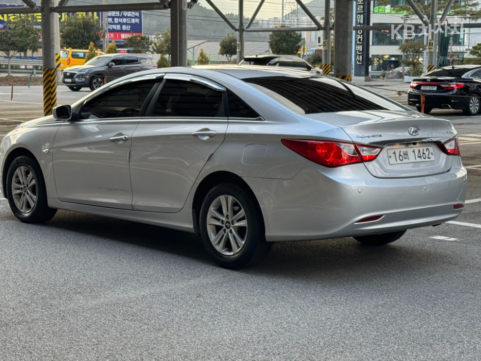 Hyundai Sonata — miniaturë 4