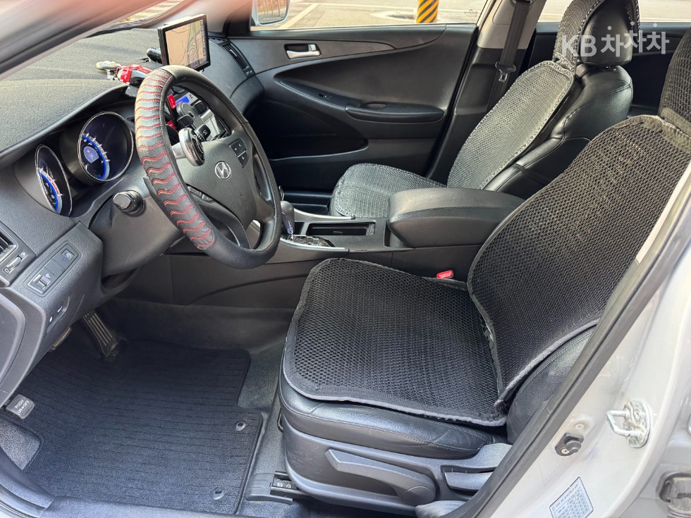 Hyundai Sonata — miniaturë 13