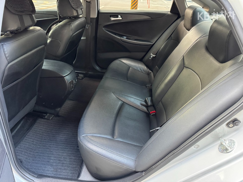 Hyundai Sonata — miniaturë 14