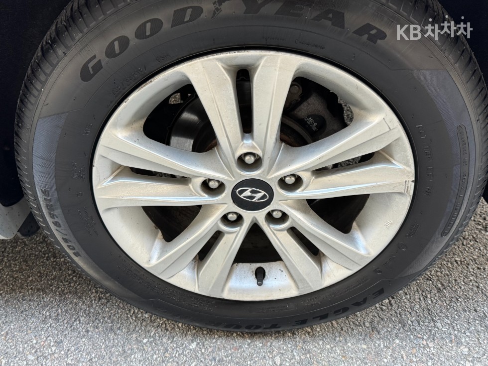 Hyundai Sonata — miniaturë 18