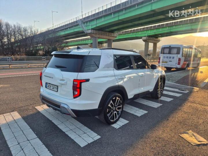 KG Mobility (Ssangyong) Torres J100 1.5 GDI Turbo T7 5