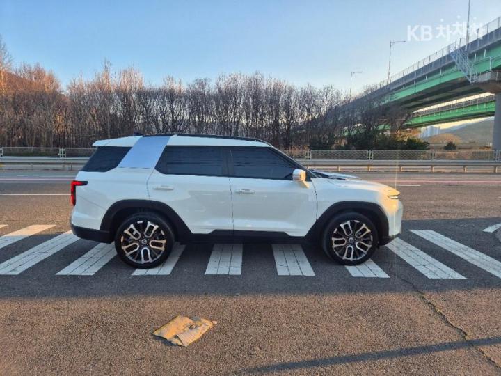 KG Mobility (Ssangyong) Torres J100 1.5 GDI Turbo T7 9