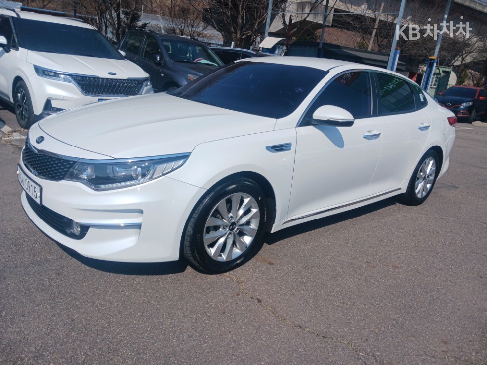 Kia K5 2세대 2.0 가솔린 MX 프레스티지 - фото 1