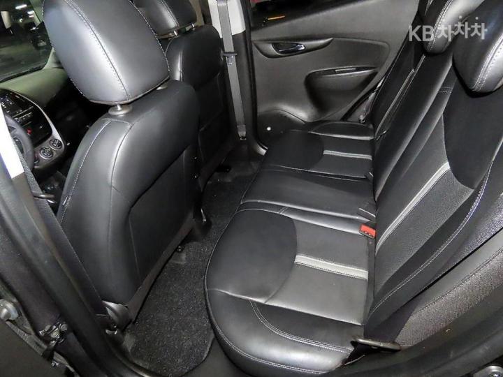 Chevrolet Spark Premier Base Type 8