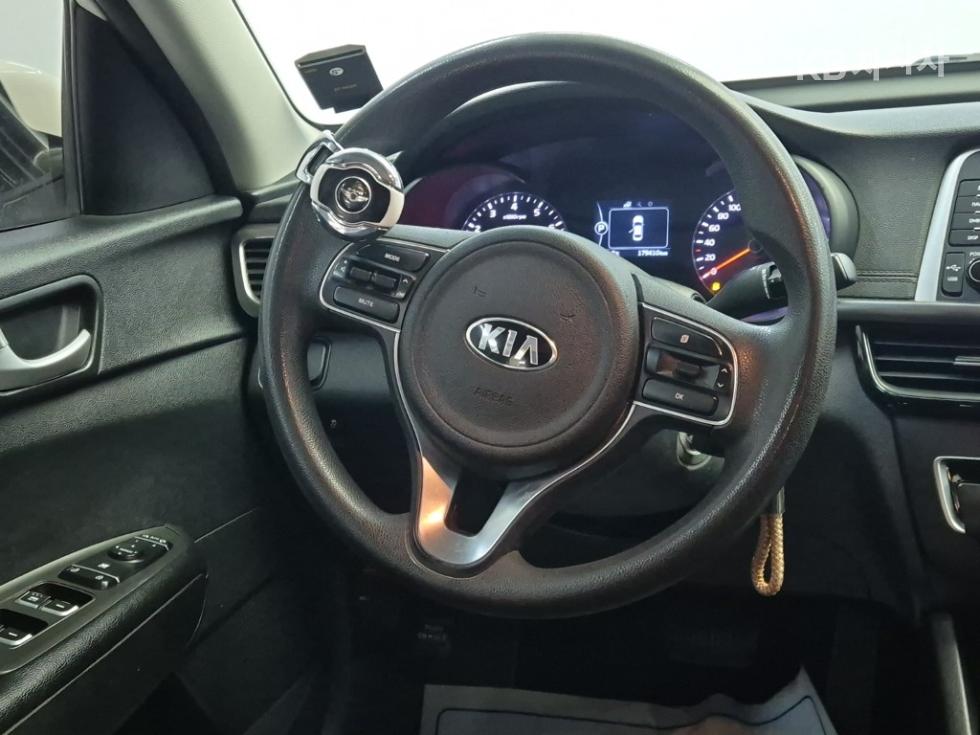 2016 - kia k5