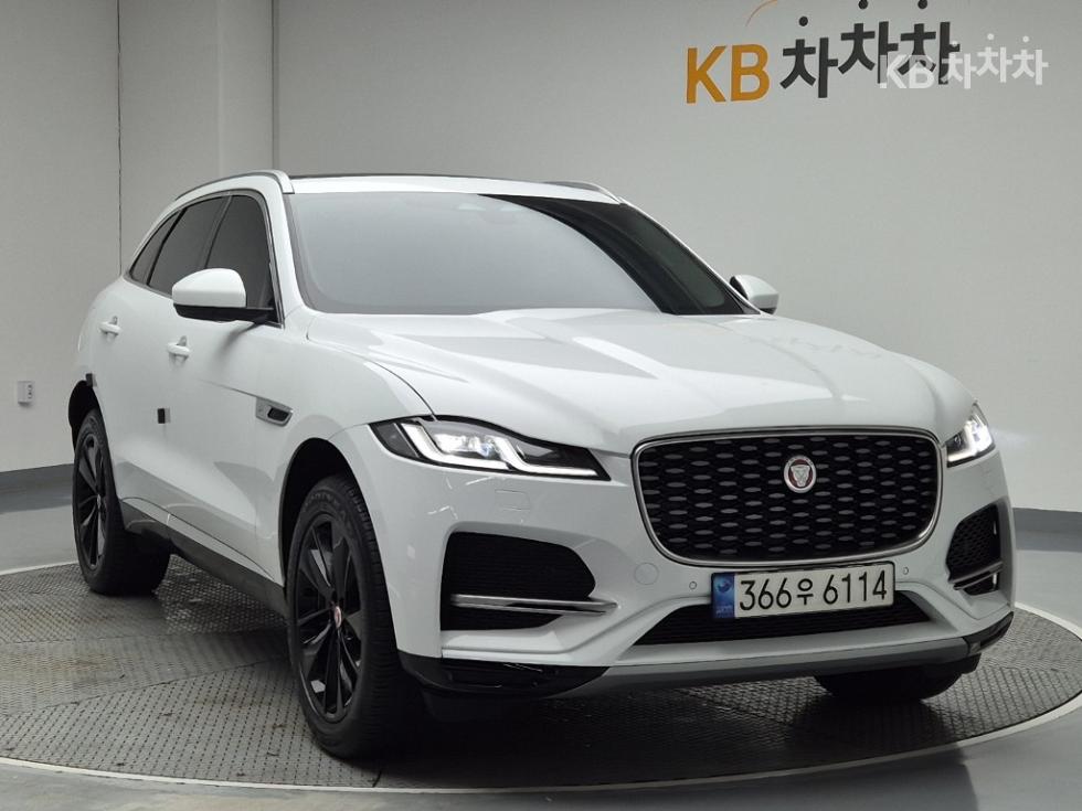 2023 - jaguar f-pace