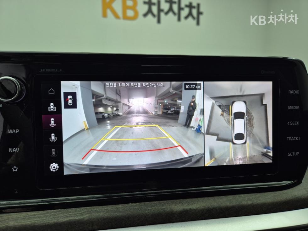 2022 - kia k5