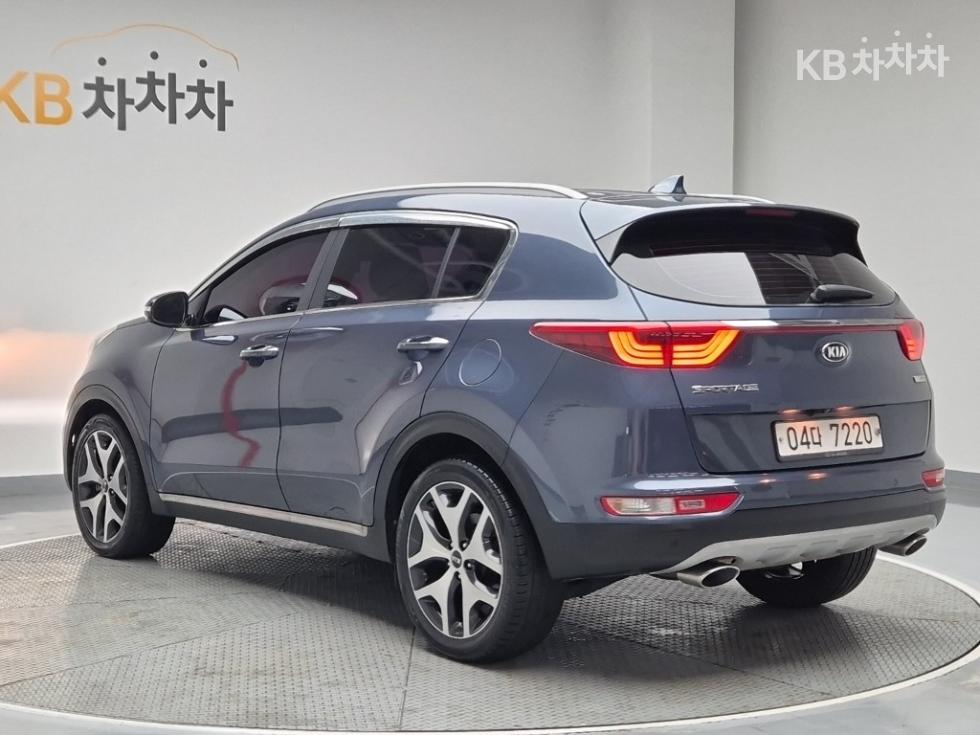 2018 - kia sportage