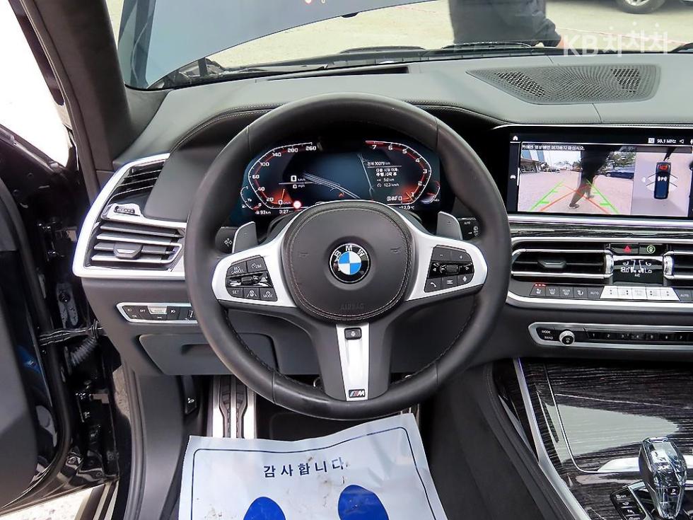 BMW X7 — miniaturë 8