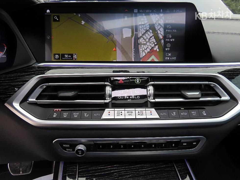 BMW X7 — miniaturë 13