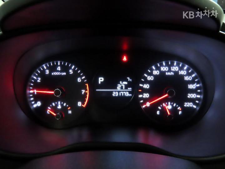 Kia Morning JA LPi Luxury 10