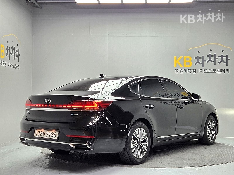 2020 - kia k7