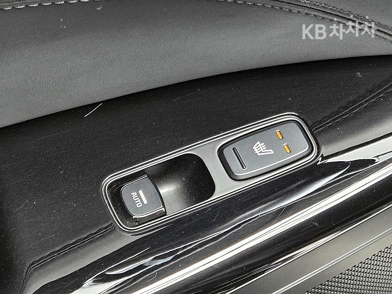 2020 - kia k7