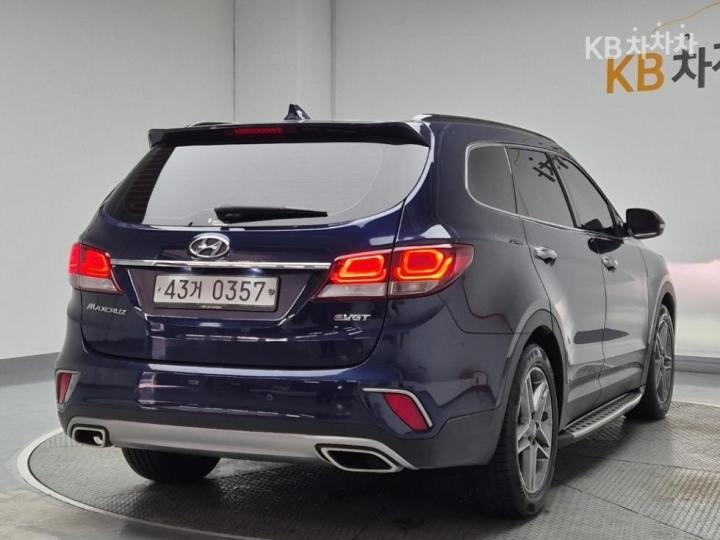 Hyundai Maxcruz Diesel e-VGT R2.2 2WD Exclusive 4