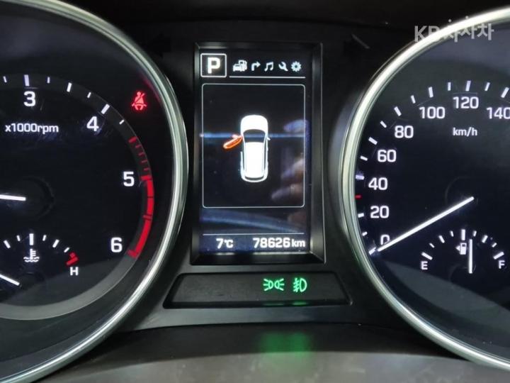 Hyundai Maxcruz Diesel e-VGT R2.2 2WD Exclusive 7