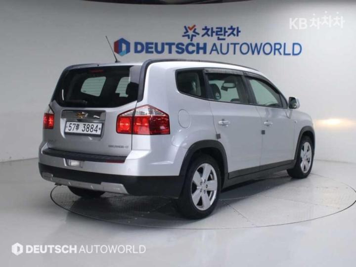 Chevrolet Orlando LPG LT Convenience 3