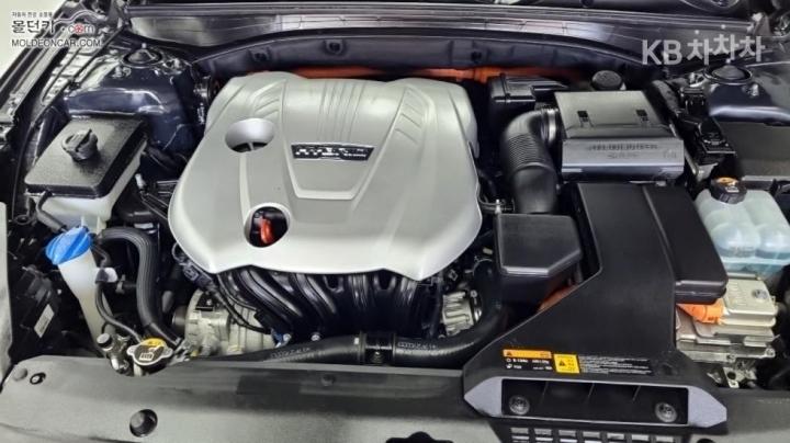 Kia K7 Hybrid Prestige Base Type 9