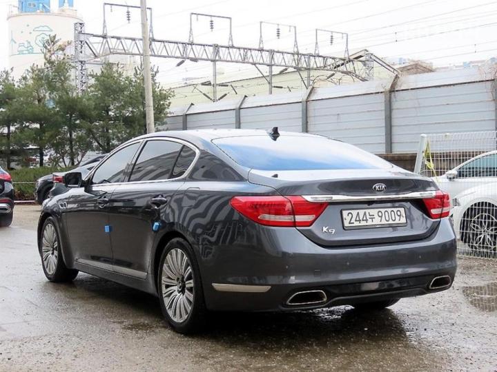 Kia K9 3.3 GDI Executive 4