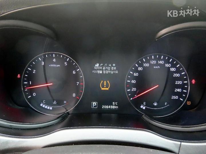 Kia K9 3.3 GDI Executive 10