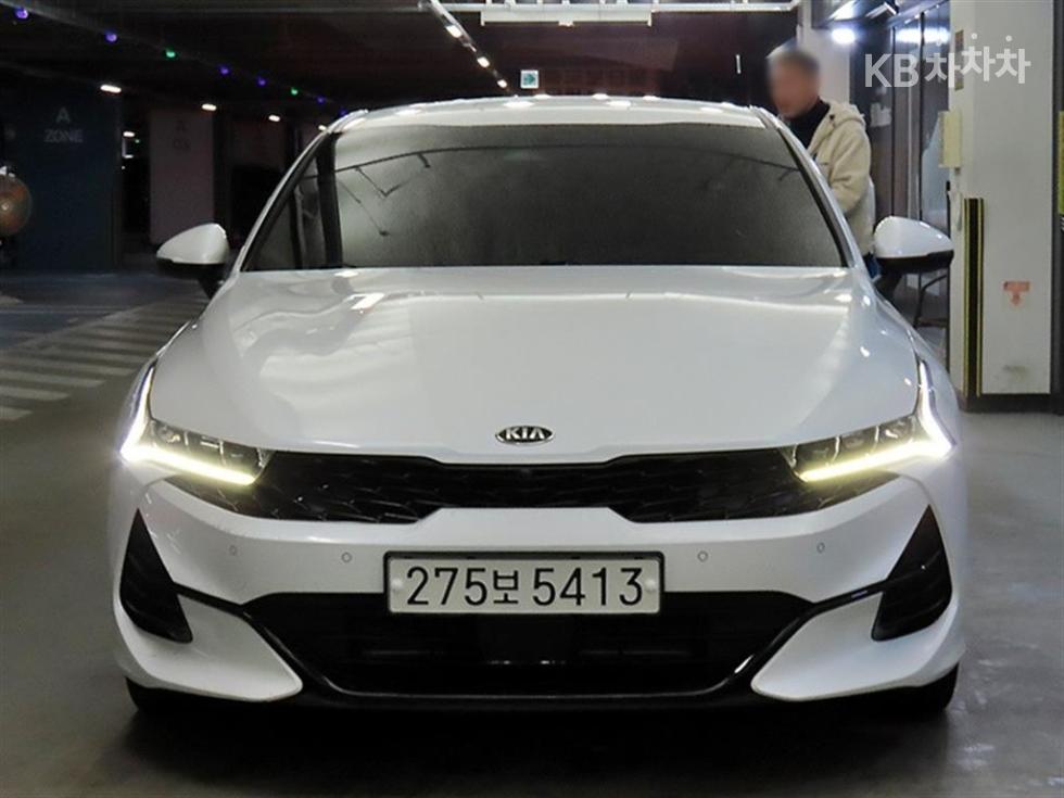 2021 - kia k5