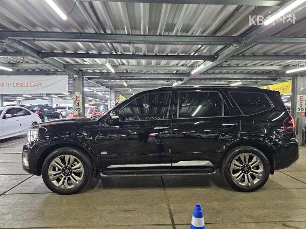 2021 - kia mohave