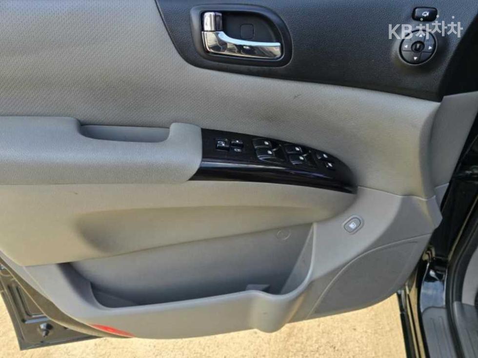 2014 - kia carnival