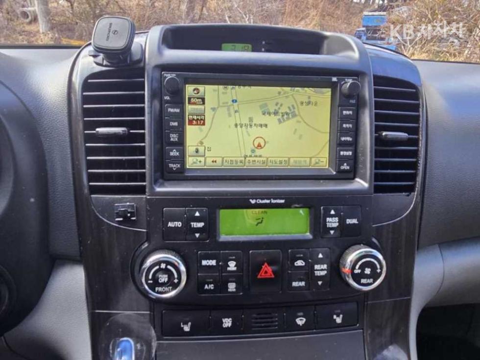 2014 - kia carnival