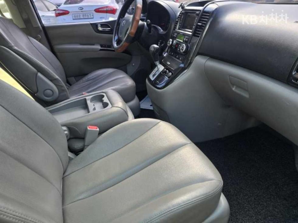 2014 - kia carnival