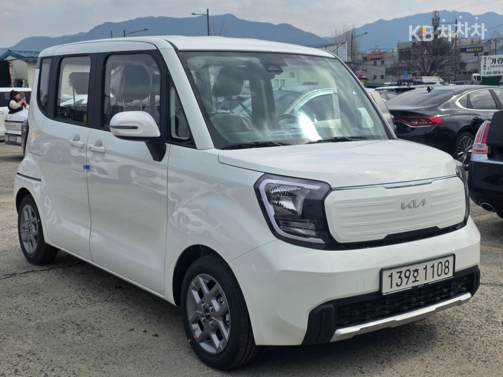 2026 - kia kia