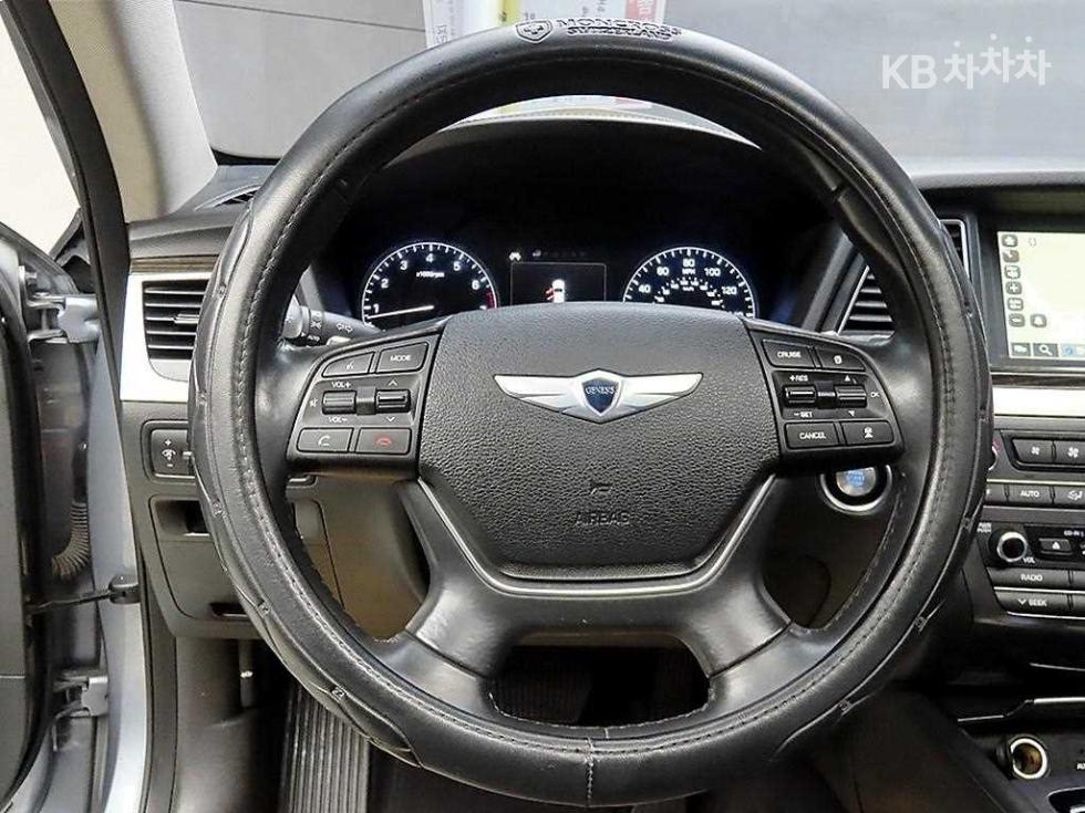2015 - hyundai genesis
