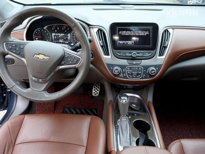 Chevrolet Malibu 1.5 Turbo LTZ 6