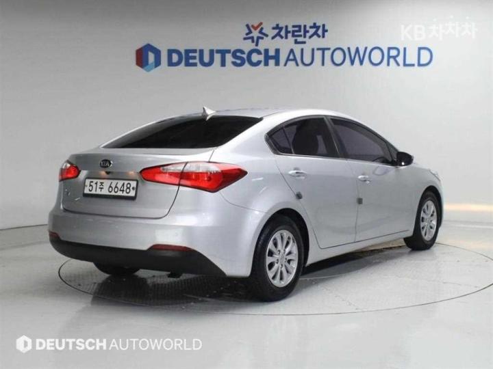 Kia K3 Luxury 3