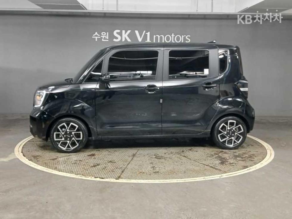 2023 - kia kia