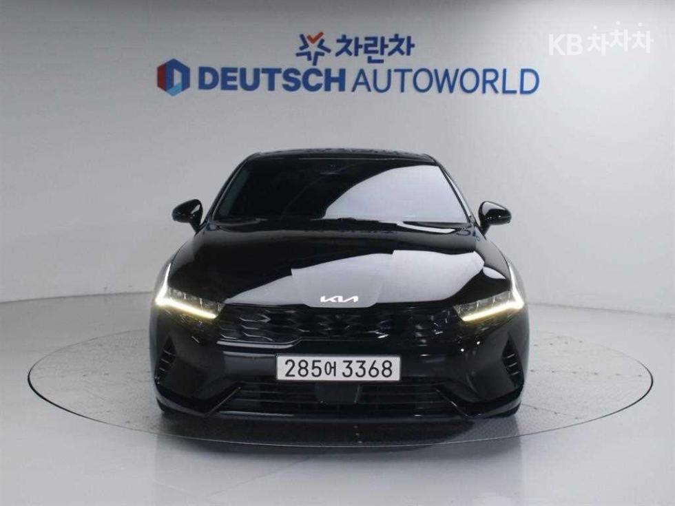 2023 - kia k5