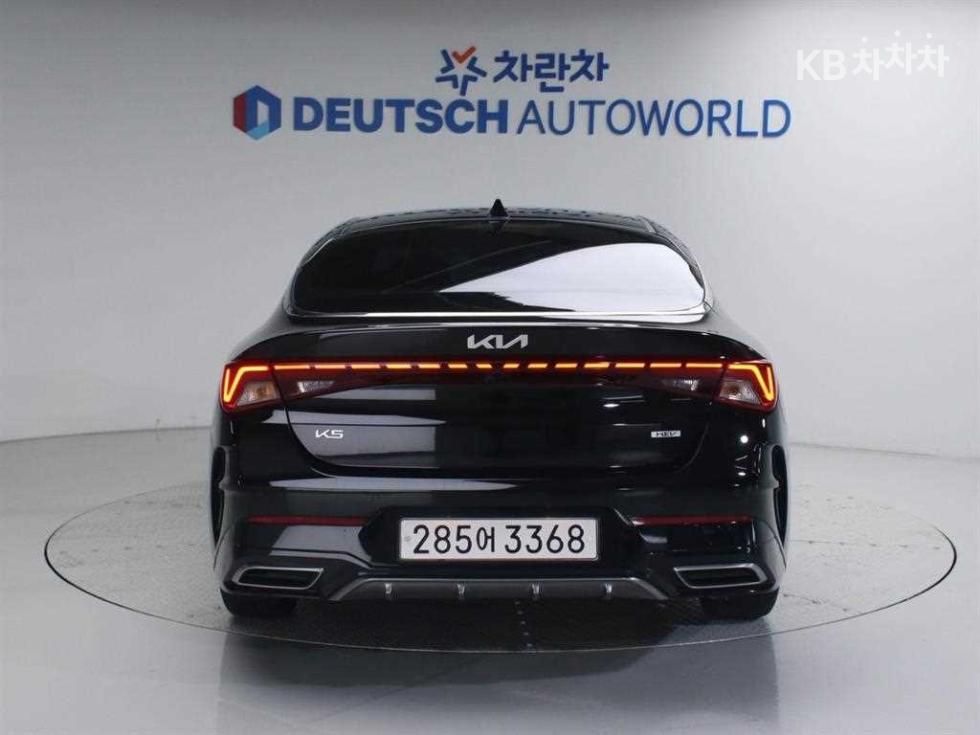 2023 - kia k5