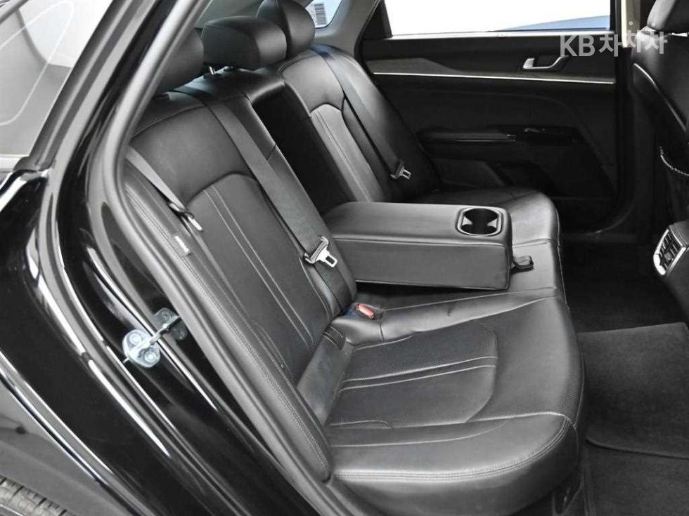 2023 - kia k5