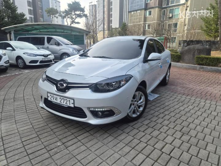 Renault SM3 Neo LE Base Type 4