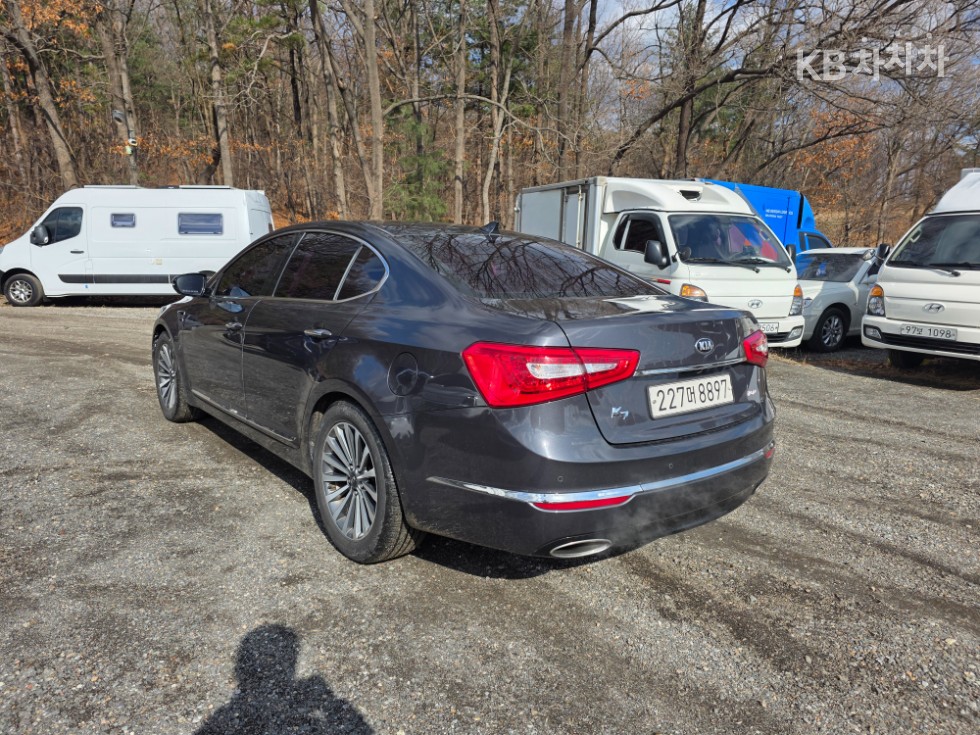 2016 - kia k7