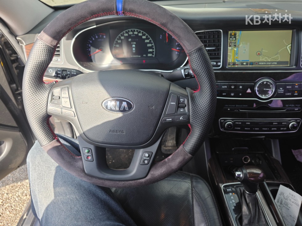 2016 - kia k7