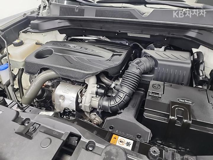 KG Mobility (Ssangyong) Korando Beautiful 1.5 GDi Turbo 2WD C7 6